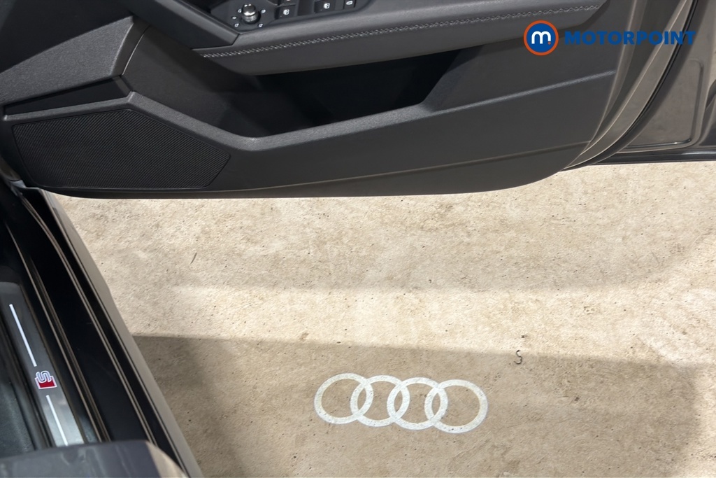 Audi A3 1.4 Tfsie 40 Sport Sportback Plug-in Hy Grey #31