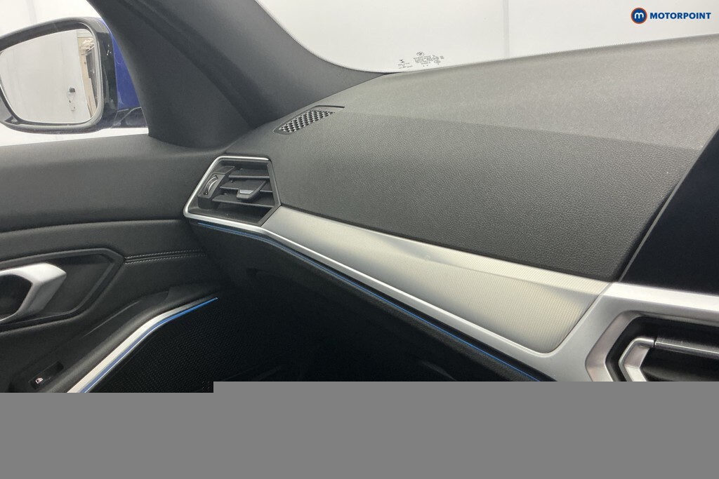 BMW 3 Series 330E M Sport Touring #22
