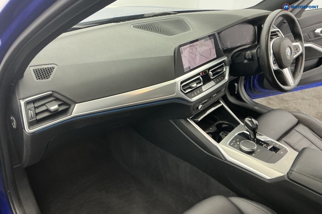 BMW 3 Series 330E M Sport Touring #16