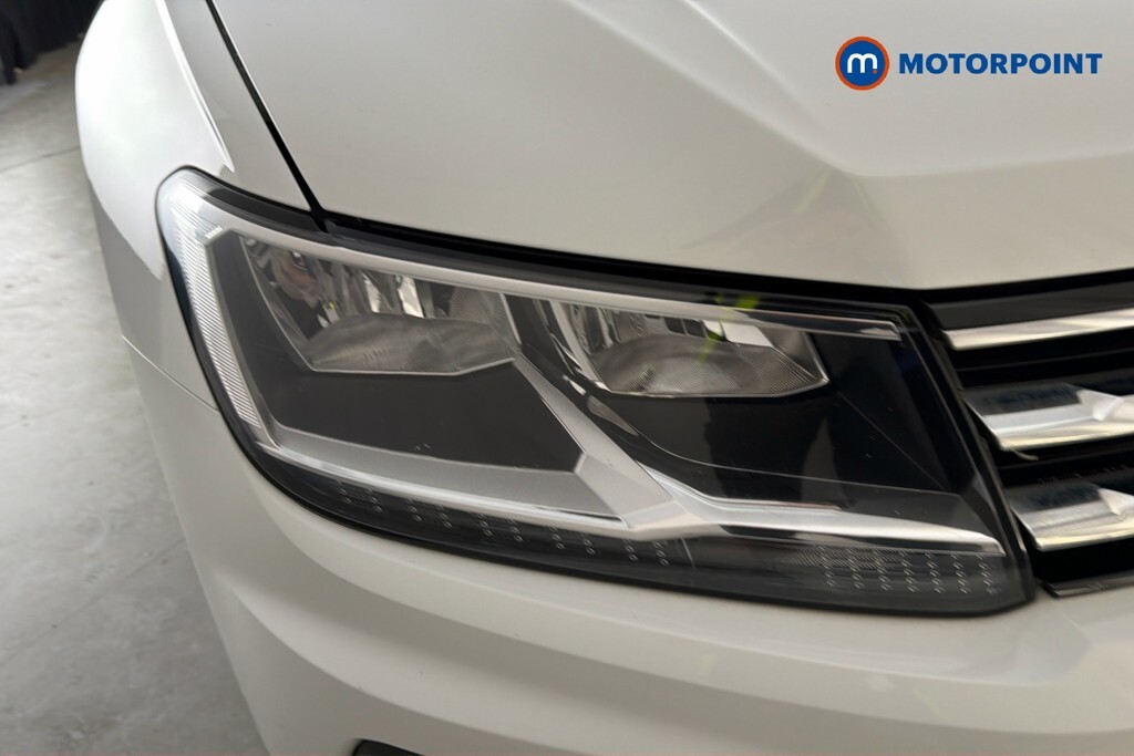 Volkswagen Tiguan Allspace 2L R-line Tech White #26