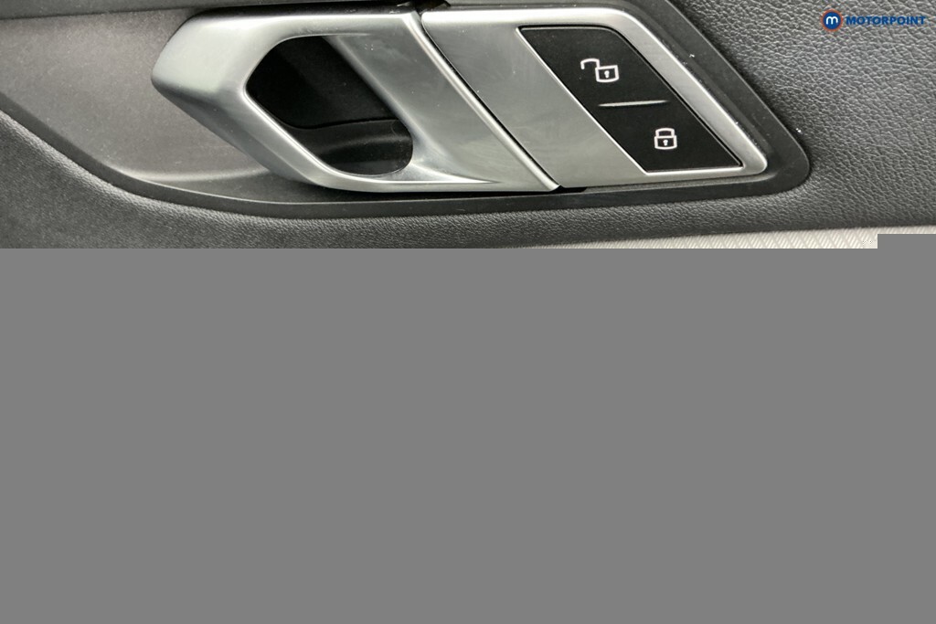 BMW 2 Series 218I Sport Blue #29