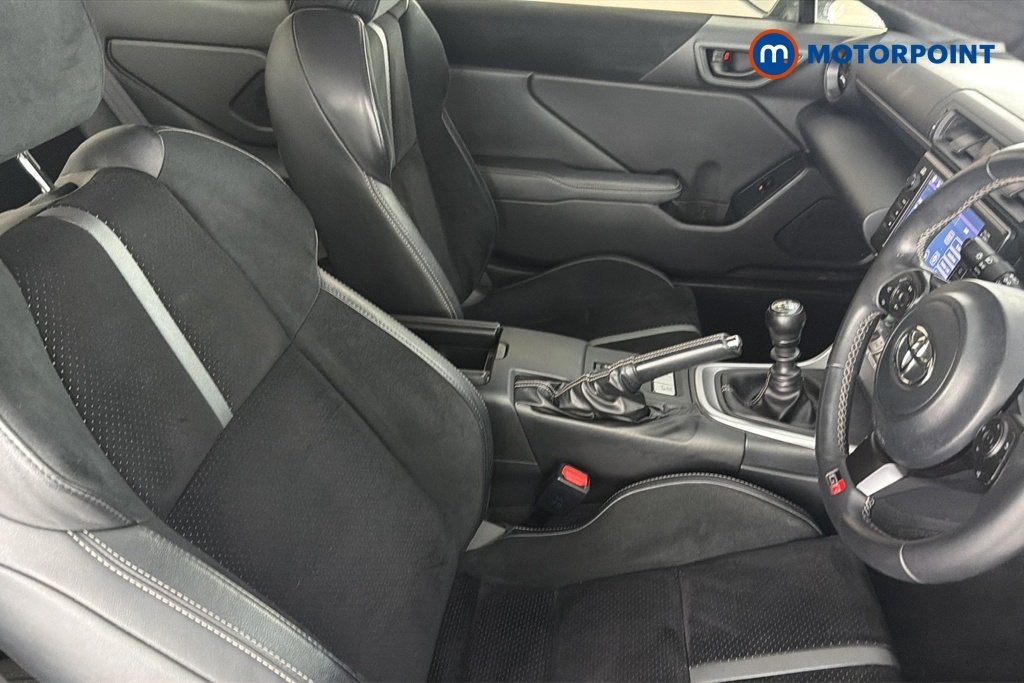 Toyota GR86 2.4 Boxer D-4s Euro 6 Grey #24