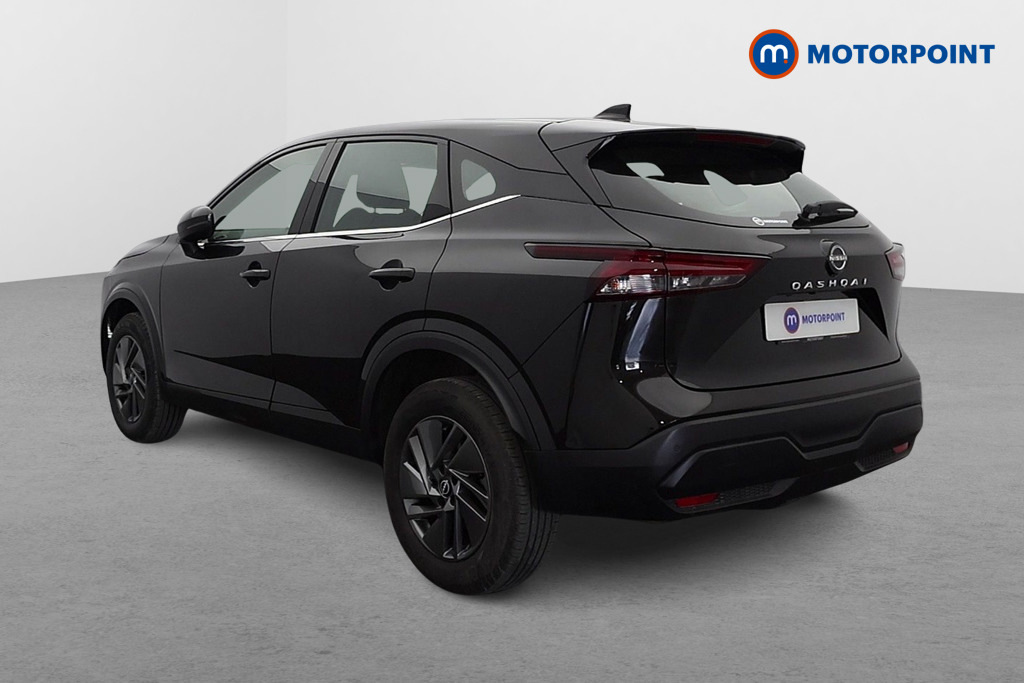Nissan Qashqai 1.3 Dig-t Mh Acenta Premium Black #5
