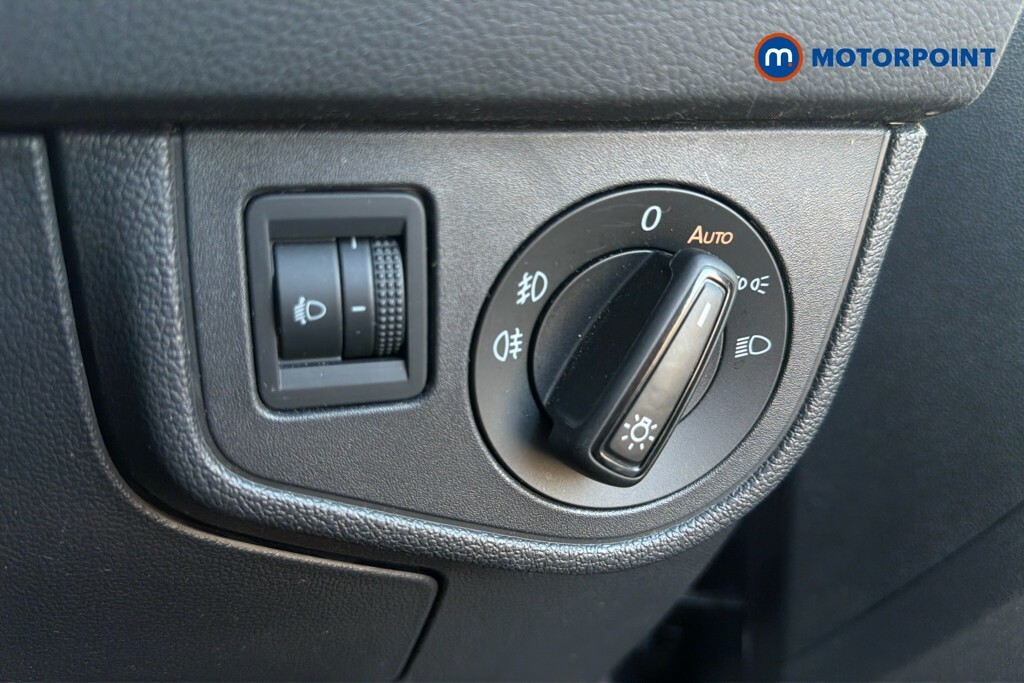 Volkswagen Taigo Life Blue #16