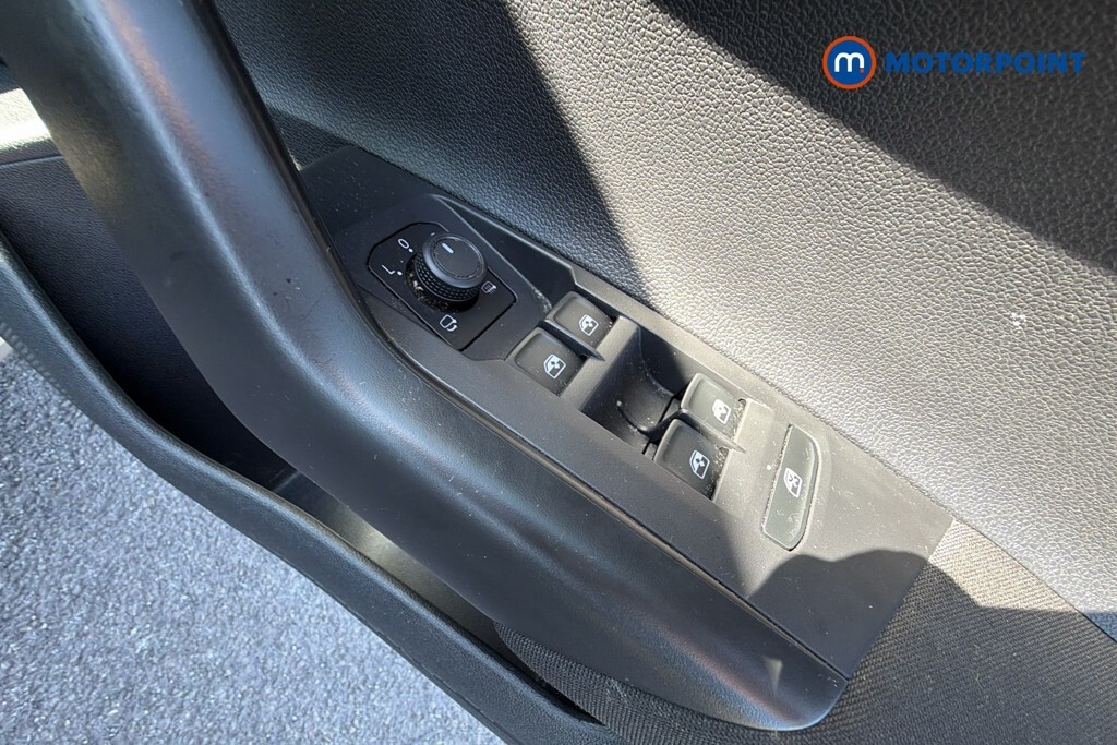 Volkswagen Taigo Life Blue #17
