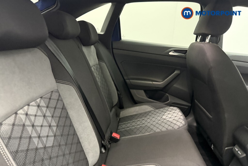 Volkswagen Taigo Suv Black #35