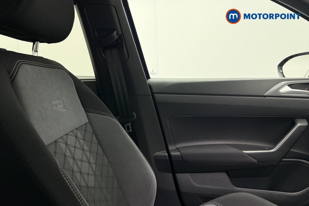 Volkswagen Taigo Suv Black #28