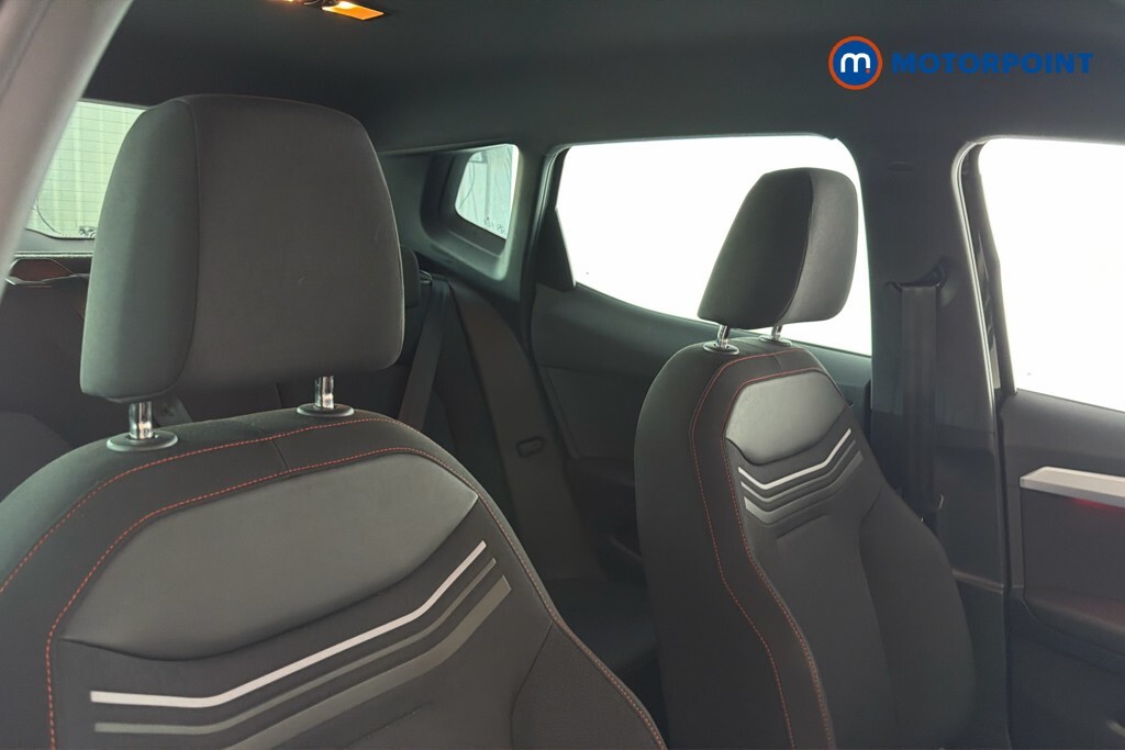 Seat Arona 1.0 Tsi 110 Fr Sport Grey #29