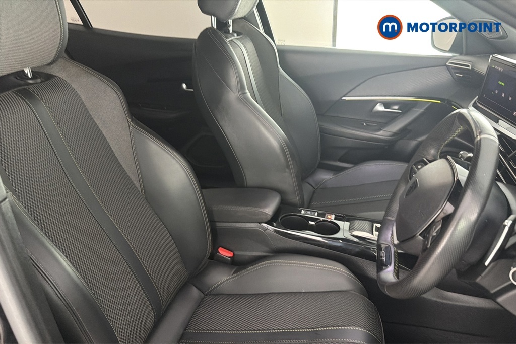Peugeot 2008 1.2 Puretech 130 Allure Black #22