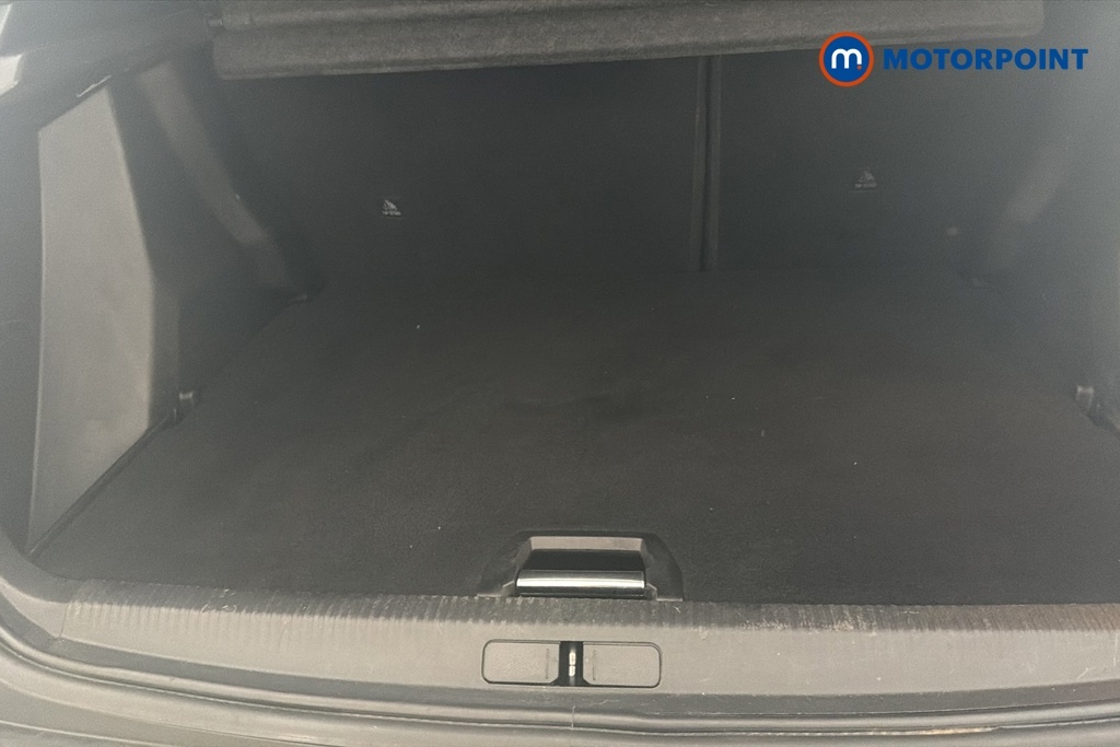 Peugeot 2008 1.2 Puretech 130 Allure Black #26