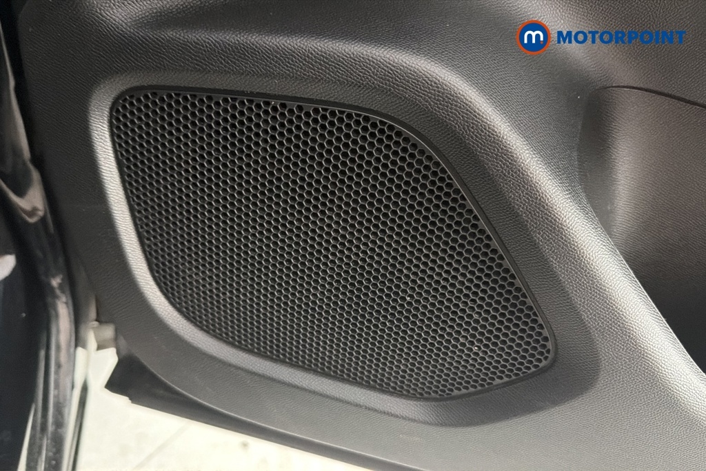 Peugeot 2008 1.2 Puretech 130 Allure Black #21