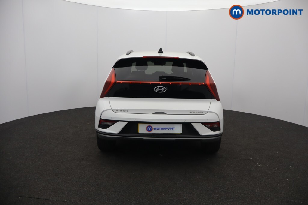Hyundai Bayon 1.0 Tgdi Premium White #9