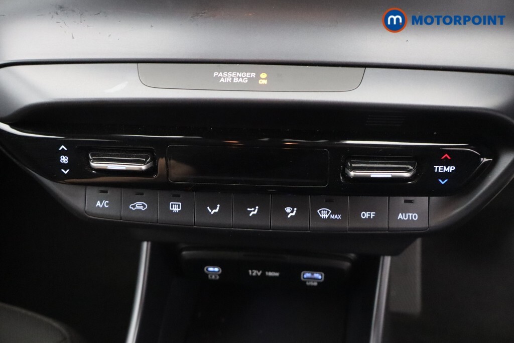 Hyundai Bayon 1.0 Tgdi Premium White #25