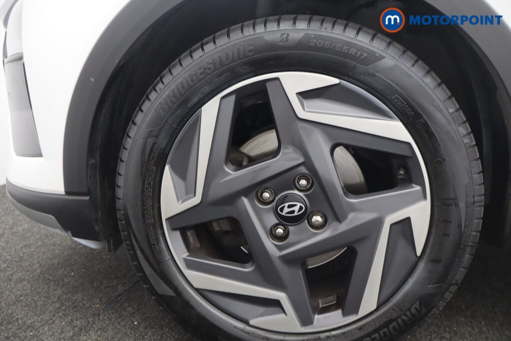 Hyundai Bayon 1.0 Tgdi Premium White #34