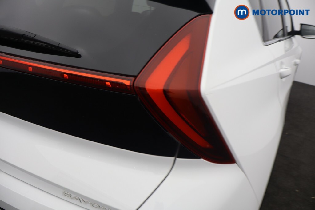 Hyundai Bayon 1.0 Tgdi Premium White #11