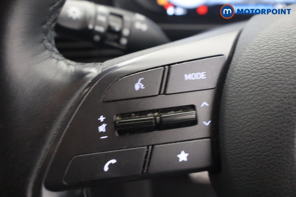 Hyundai Bayon 1.0 Tgdi Premium White #22