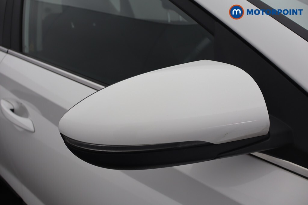 Hyundai Bayon 1.0 Tgdi Premium White #29
