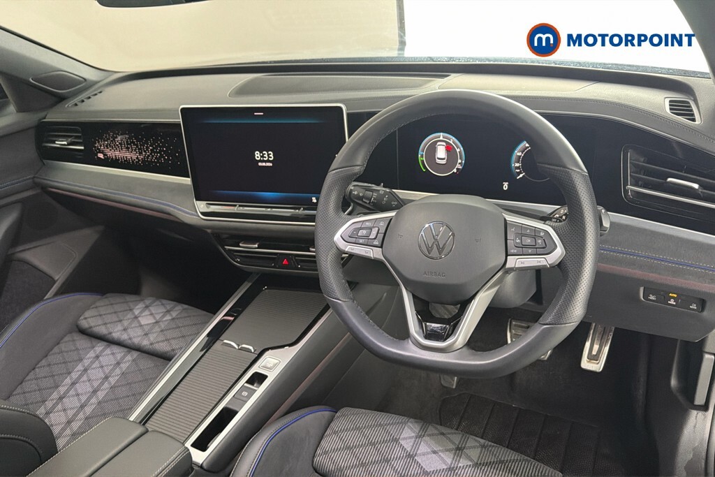 Volkswagen Passat 1.5 Tsi Ehybrid Life Dsg White #9