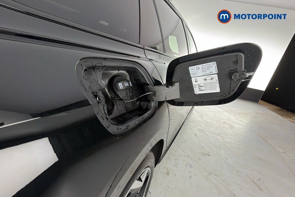 Volkswagen Passat 1.5 Tsi Ehybrid Life Dsg White #41