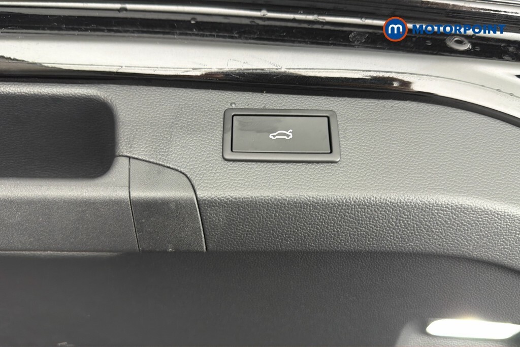 Volkswagen Passat 1.5 Tsi Ehybrid Life Dsg White #37