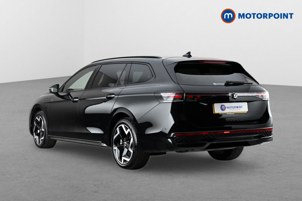 Volkswagen Passat 1.5 Tsi Ehybrid 272 R-line Dsg Black #5