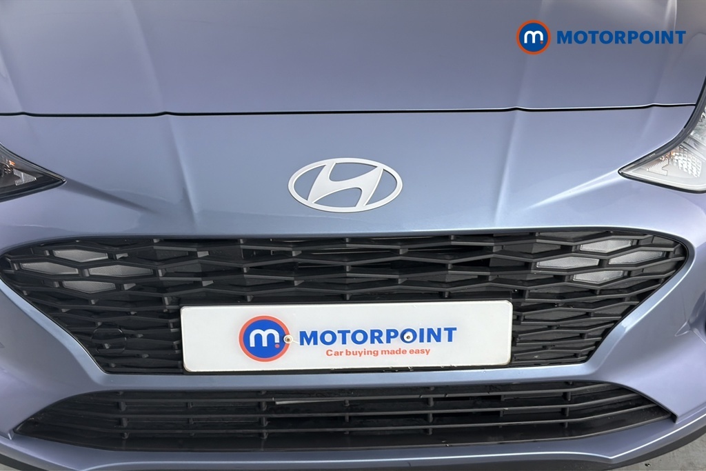 Hyundai I10 I10 1.2 79 Advance Nav Green #33