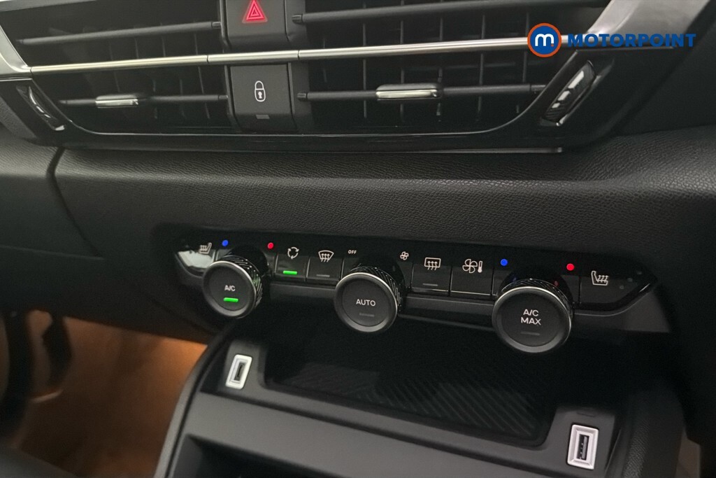Citroen C4 1.2 Hybrid 136 Max - 2025 75 Blue #19