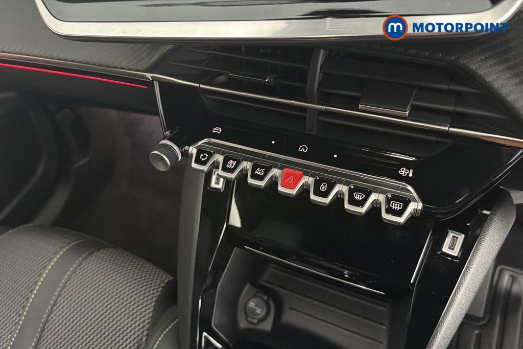Peugeot 2008 1.2 Puretech Allure Grey #17