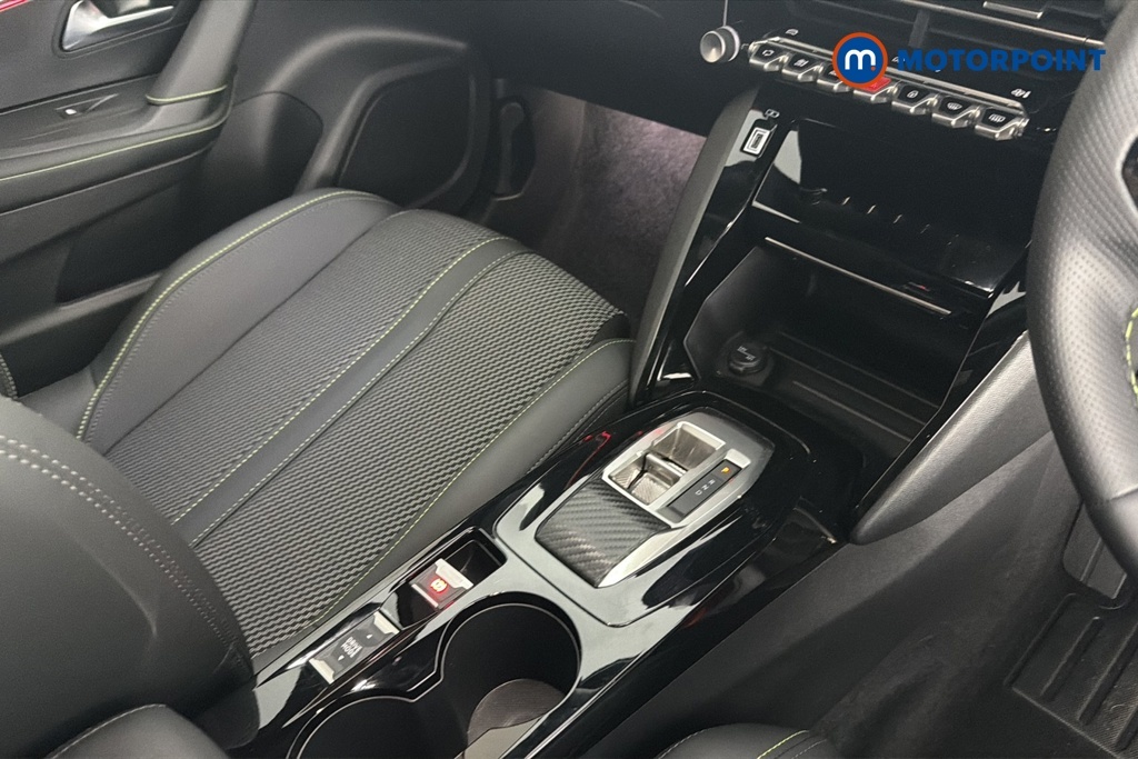 Peugeot 2008 1.2 Puretech Allure Grey #18