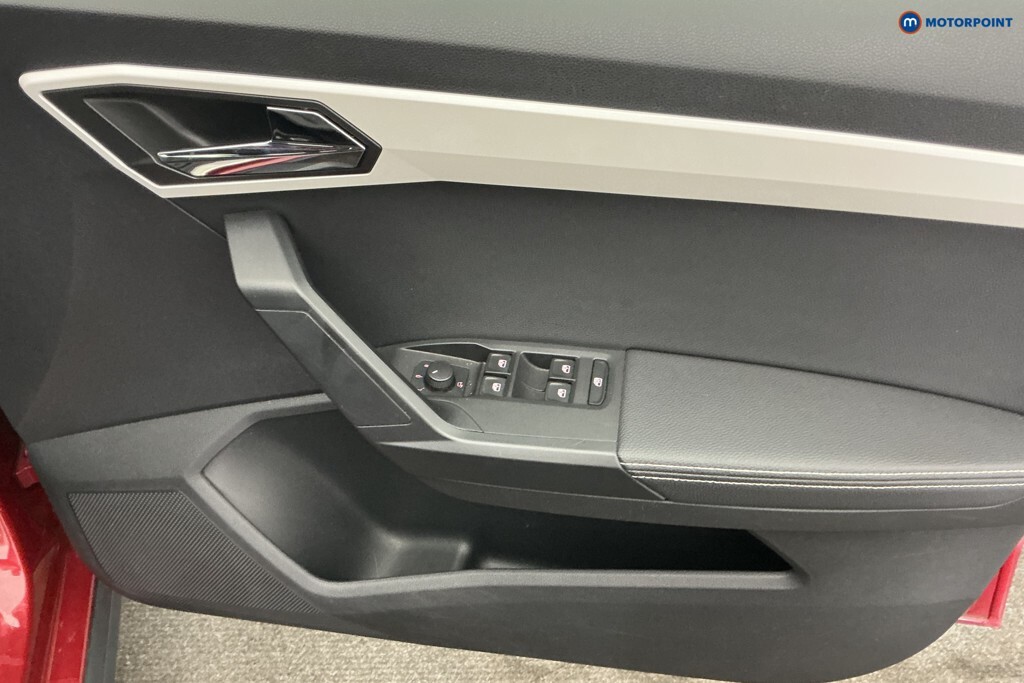 Seat Arona Tsi Fr Sport Dsg White #30