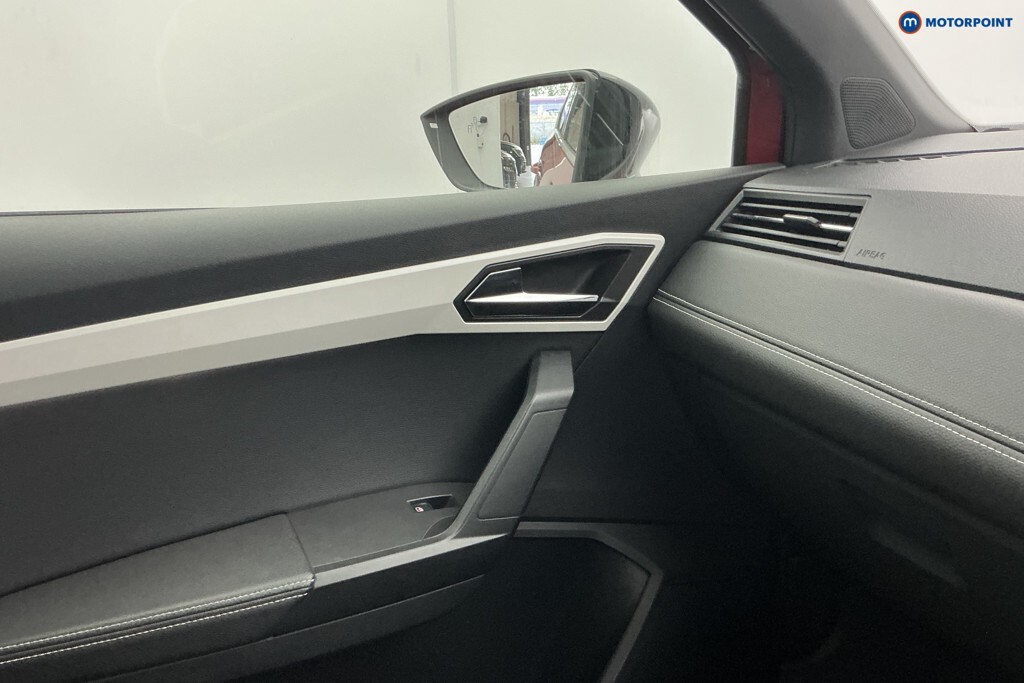 Seat Arona Tsi Fr Sport Dsg White #25