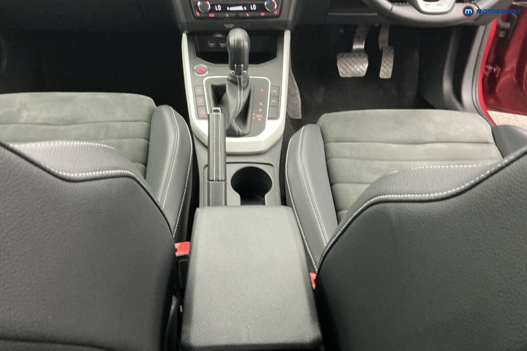 Seat Arona Tsi Fr Sport Dsg White #18