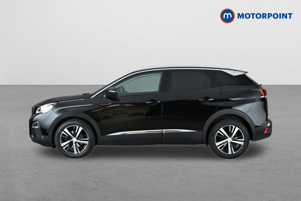 Peugeot 3008 1.2 Puretech Allure Black #4