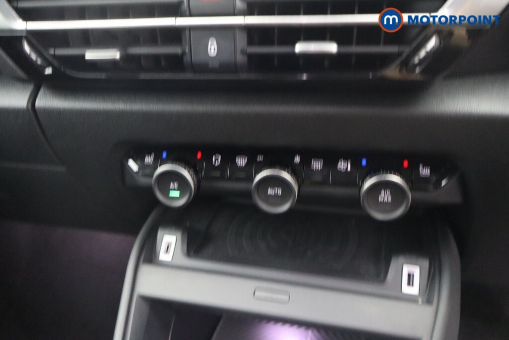 Citroen C4 2021 1.2 Puretech Shine Hatchback Manua Black #10