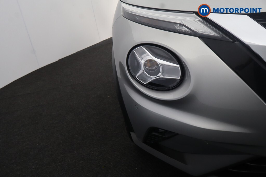 Nissan Juke 1.0 Dig-t 114 Tekna Hatchback Silver #40