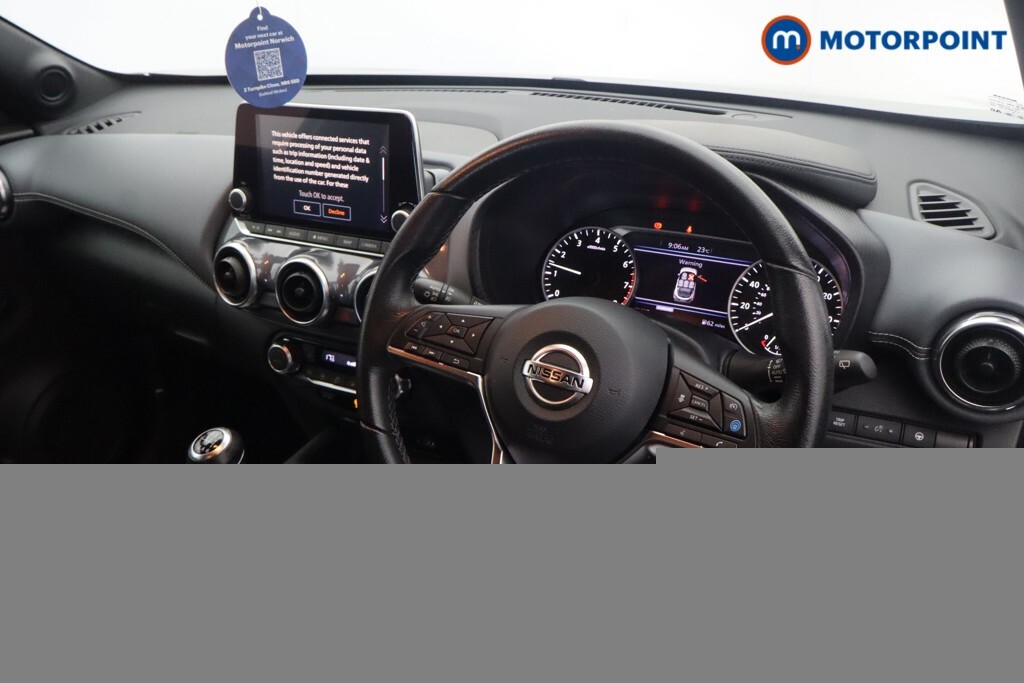 Nissan Juke 1.0 Dig-t 114 Tekna Hatchback Silver #8