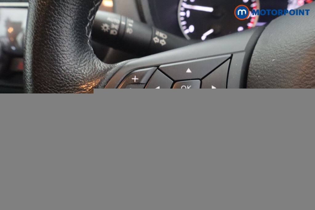 Nissan Juke 1.0 Dig-t 114 Tekna Hatchback Silver #10