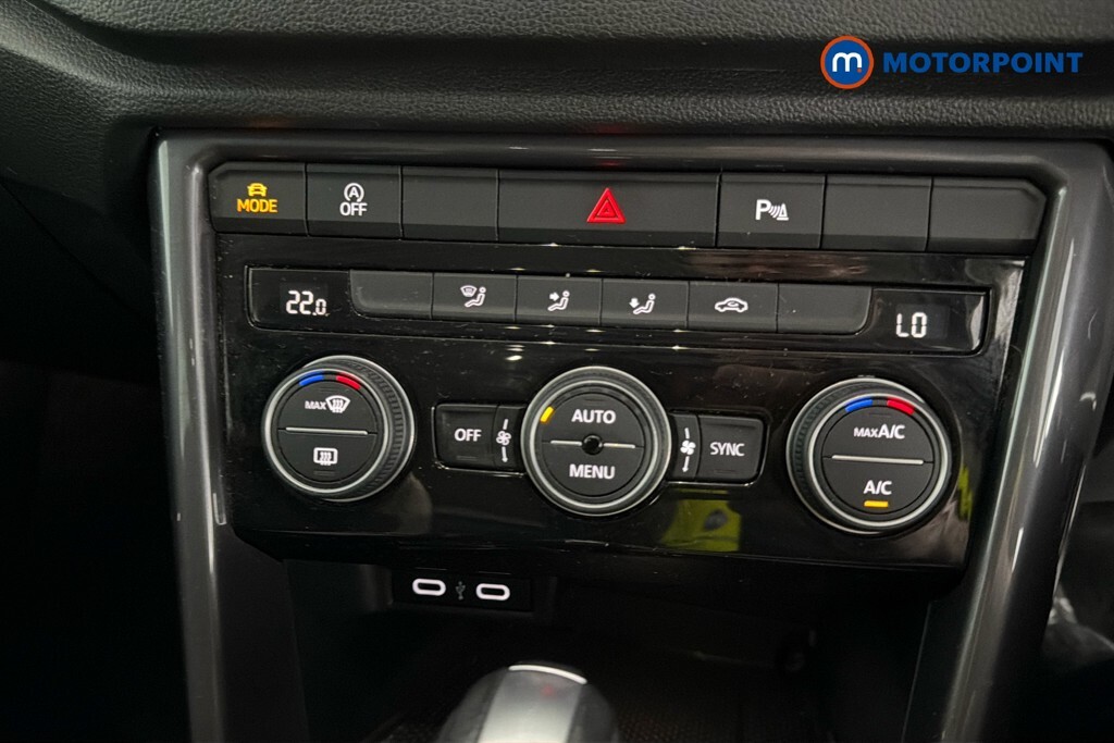 Volkswagen T-Roc 1.5 Tsi Evo Sel Dsg #17