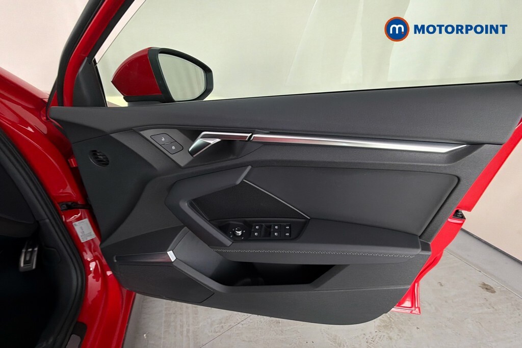 Audi A3 35 Tfsi S Line S Tronic Comfortsound Black #26