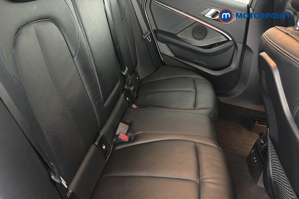 BMW 2 Series 218I Sport Saloon White #22