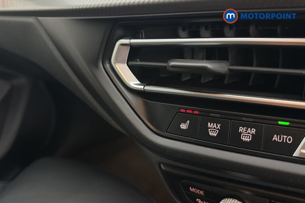 BMW 2 Series 218I Sport Saloon White #16