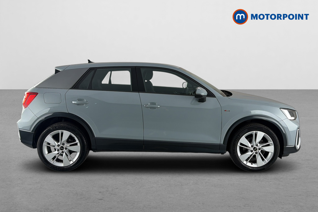 Audi Q2 35 Tfsi S Line S Tronic Grey #4