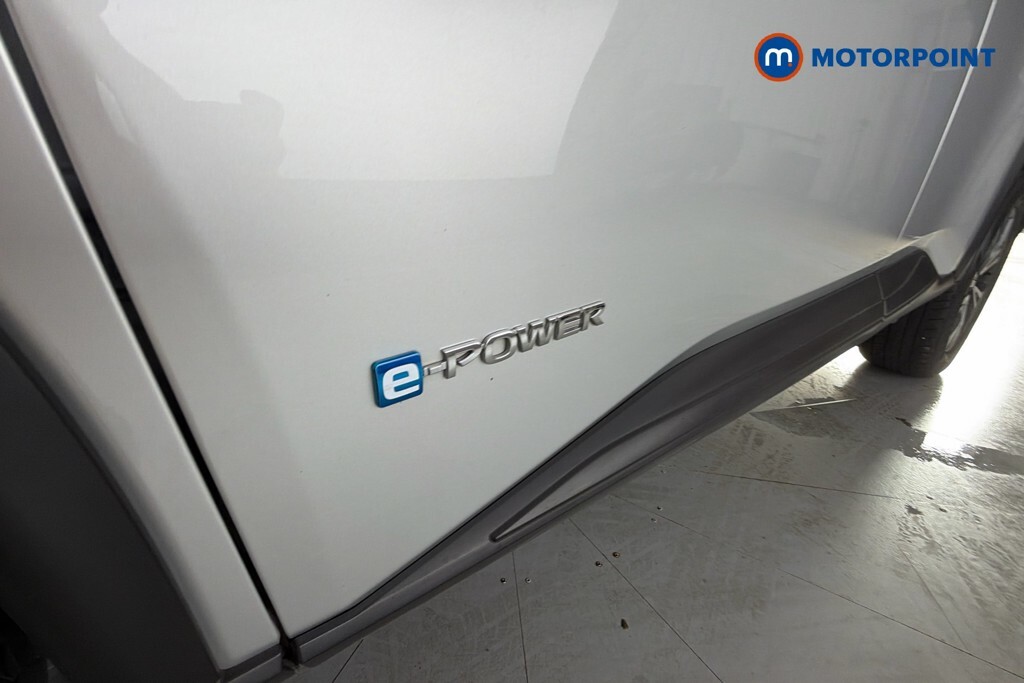 Nissan X-Trail 1.5 E-power E-4orce 213 Acenta Prem 7 St Grey #41