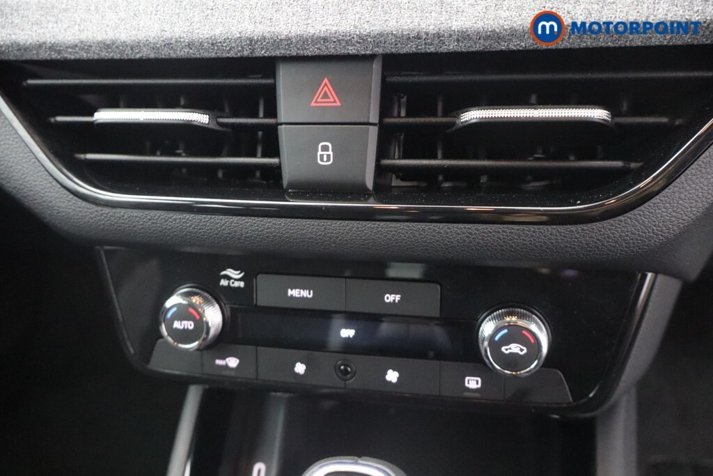 Skoda Kamiq Se L Black #11