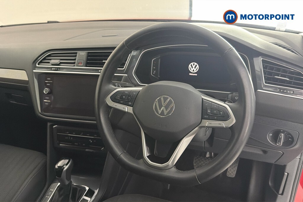 Volkswagen Tiguan Allspace Suv White #10
