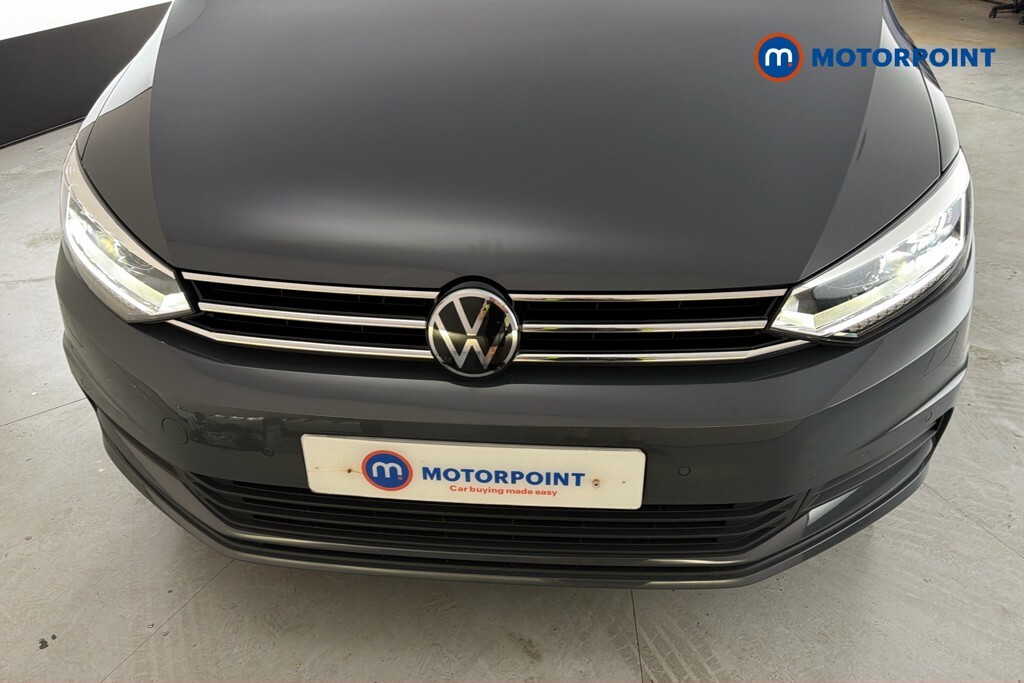 Volkswagen Touran Match Black #44