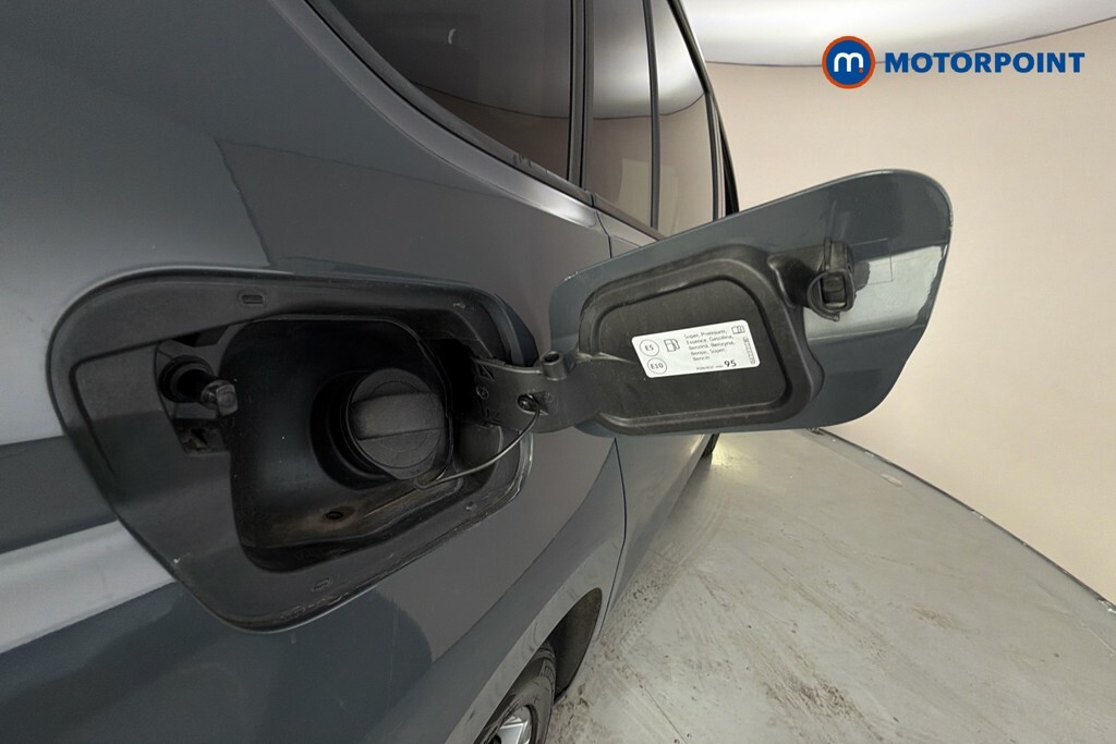 Volkswagen Touran Match Black #41