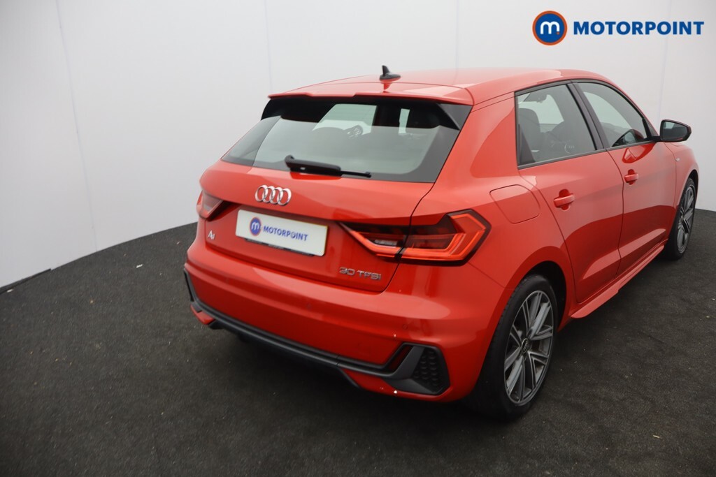 Audi A1 Sportback Citycarver 30 Tfsi Black #8