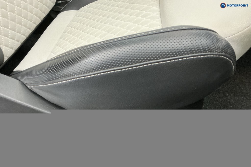 Fiat 500x Dolcevita Hatchback Grey #30
