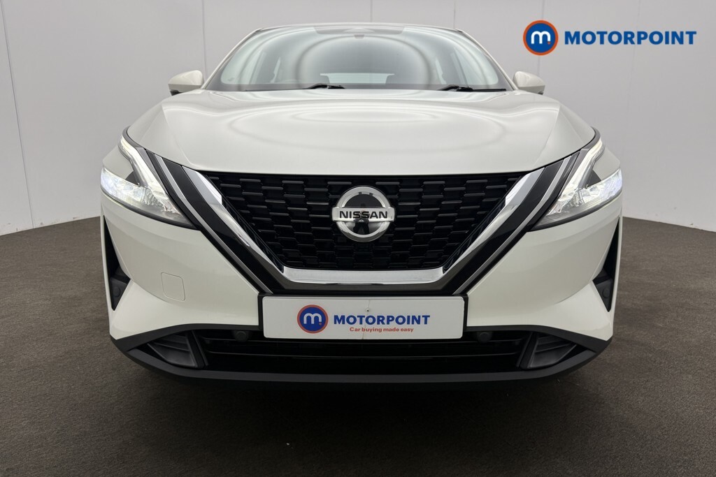 Nissan Qashqai Acenta Premium White #25